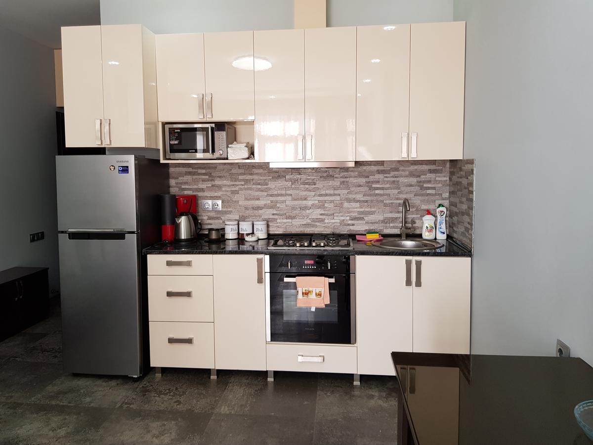 Apartament Gia Μπατούμι Εξωτερικό φωτογραφία