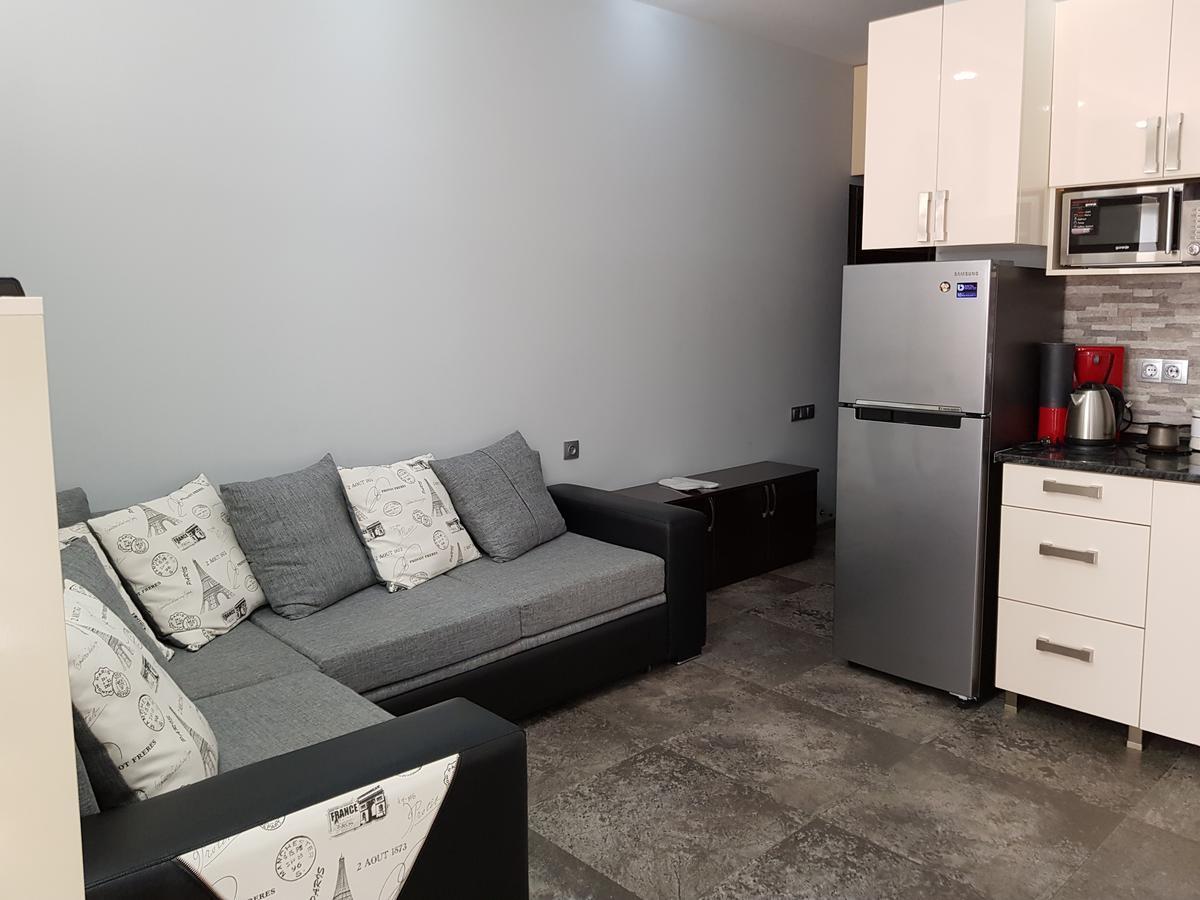 Apartament Gia Μπατούμι Εξωτερικό φωτογραφία