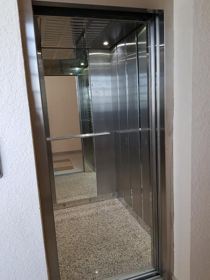 Apartament Gia Μπατούμι Εξωτερικό φωτογραφία